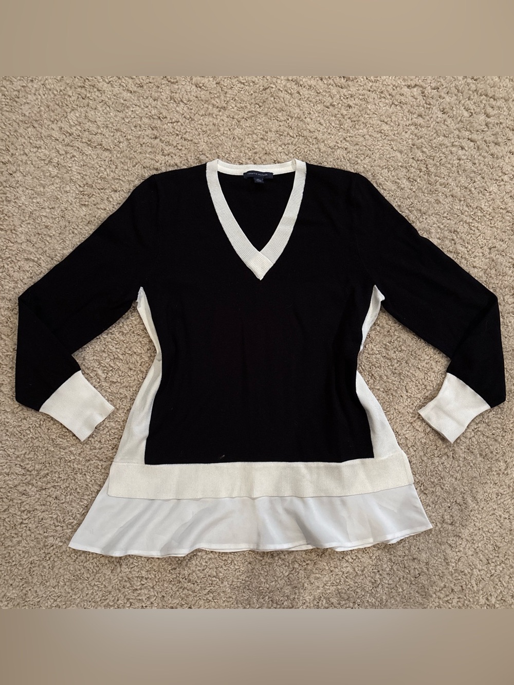 Tommy Hilfiger Women's Layered Ribbed V-Neck Pullover Lightweight Sweater Sz XS